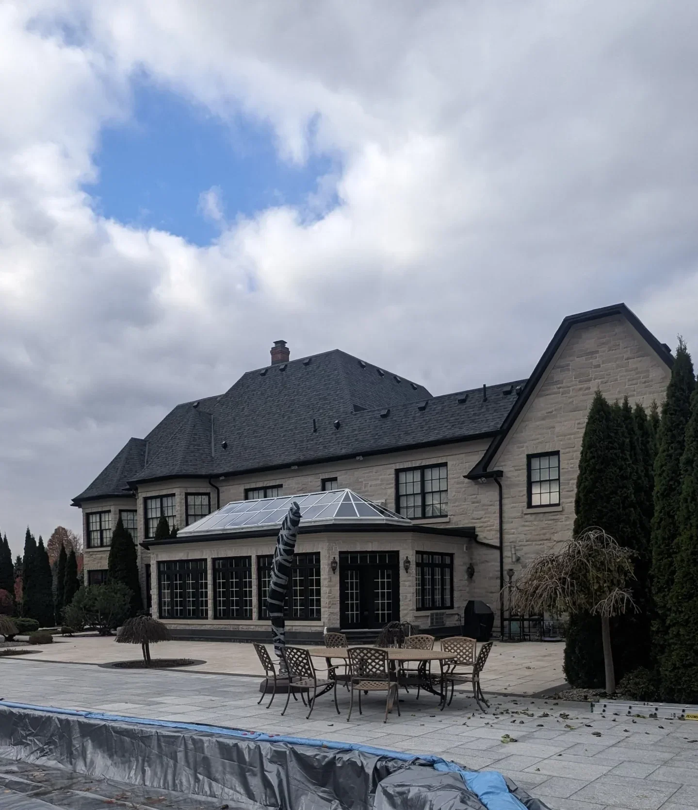 Newman Contracting - another look of the completed backyard of the mansion in greater toronto area